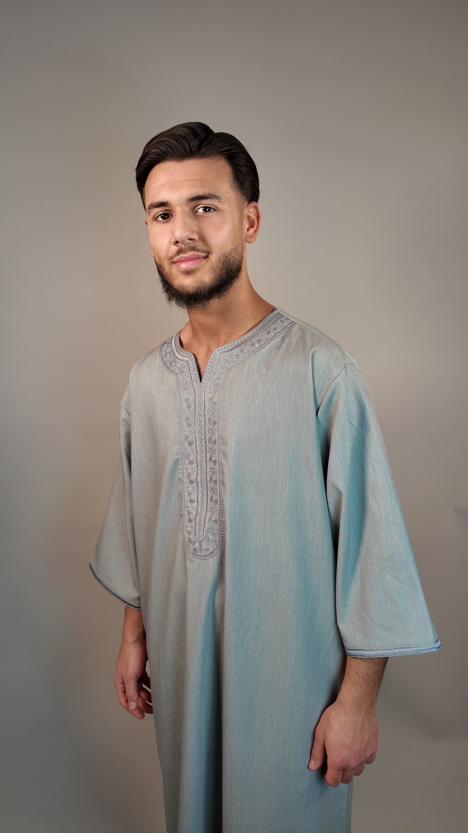 HIRA Jalabiya - Grau - Hira